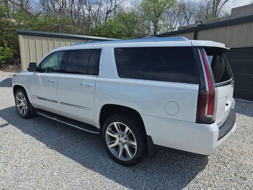Crystal White Tricoat 2016 Cadillac Escalade ESV Luxury