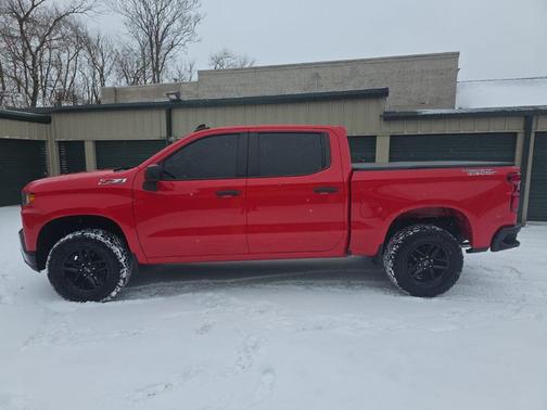 2021 Chevrolet Silverado 1500 Custom Trail Boss