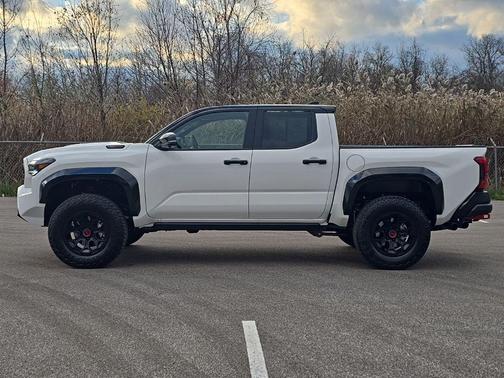 2025 Toyota Tacoma TRD Pro