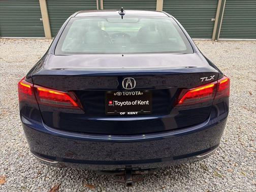 2017 Acura TLX w/Technology Package