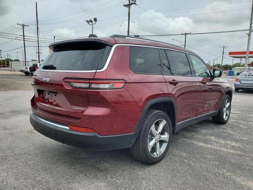 Photo 3 of 27 of 2021 Jeep Grand Cherokee L Limited