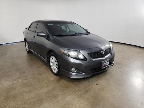 Photo 4 of 24 of 2010 Toyota Corolla S