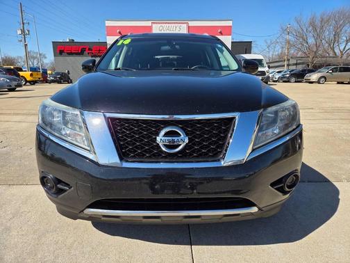 2014 Nissan Pathfinder SV