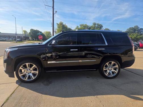 2015 Cadillac Escalade Premium