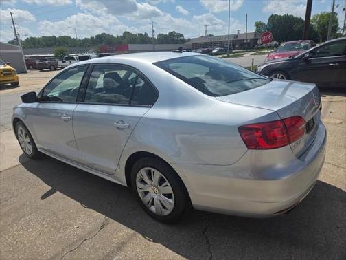 2014 Volkswagen Jetta Auto SE