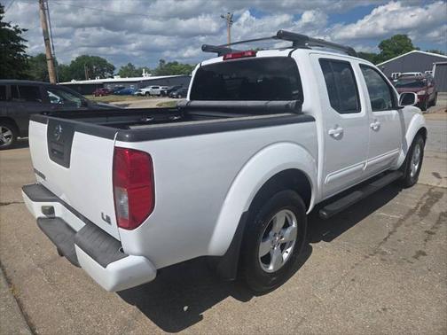 2008 Nissan Frontier LE Crew Cab