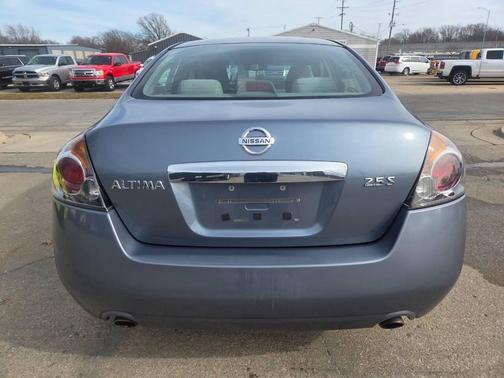 2010 Nissan Altima 2.5 S