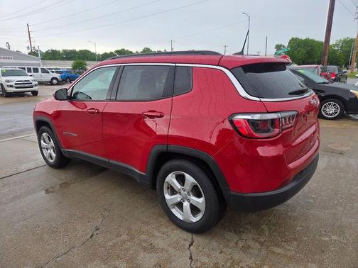 Red 2017 Jeep New Compass Latitude
