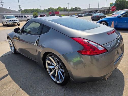 2011 Nissan 370Z Touring