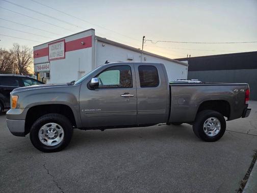 2009 GMC Sierra 2500 SLE Extended Cab
