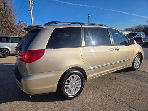 2008 Toyota Sienna XLE Limited