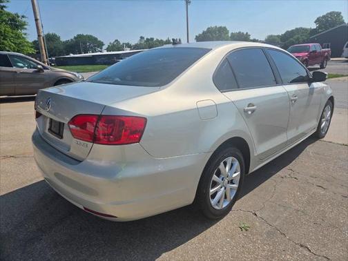 2011 Volkswagen Jetta SE