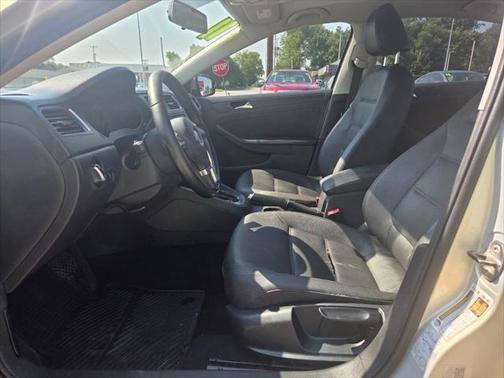 2011 Volkswagen Jetta SE
