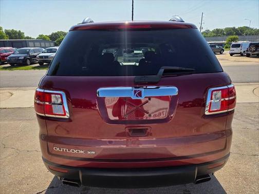 2007 Saturn Outlook XR 4dr SUV