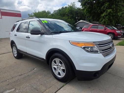 White 2014 Ford Explorer Base