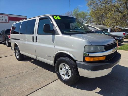2006 Chevrolet Express 3500 Base