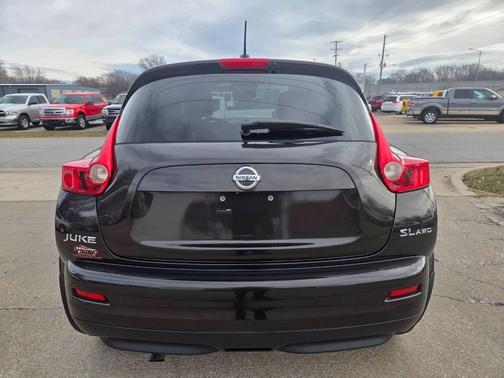 2011 Nissan Juke SL AWD 4dr Crossover