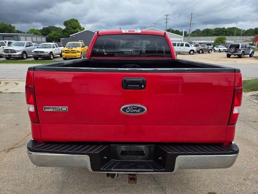 2005 Ford F-150 XLT