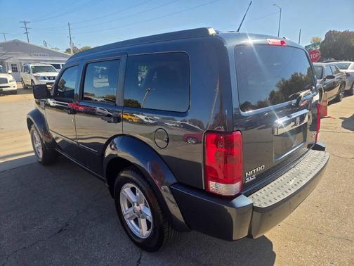 2008 Dodge Nitro SLT 4dr SUV 4WD