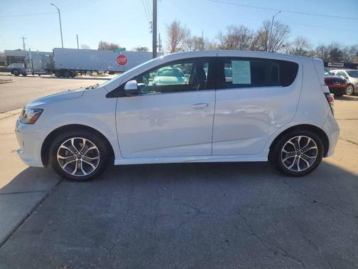 2019 Chevrolet Sonic LT