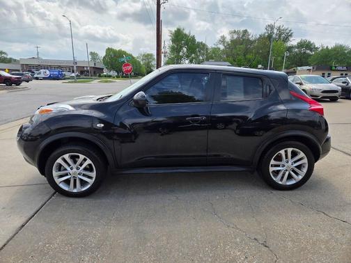 Black 2012 Nissan Juke SL AWD 4dr Crossover