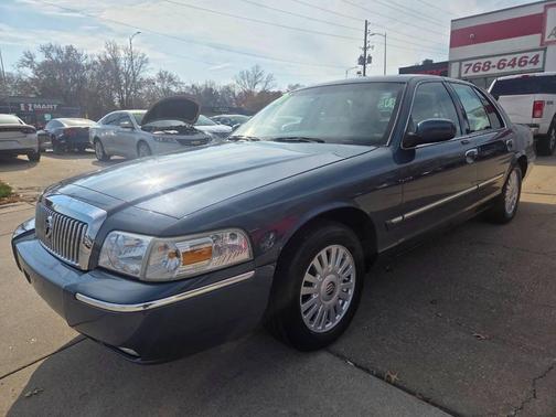 2007 Mercury Grand Marquis LS 4dr Sedan