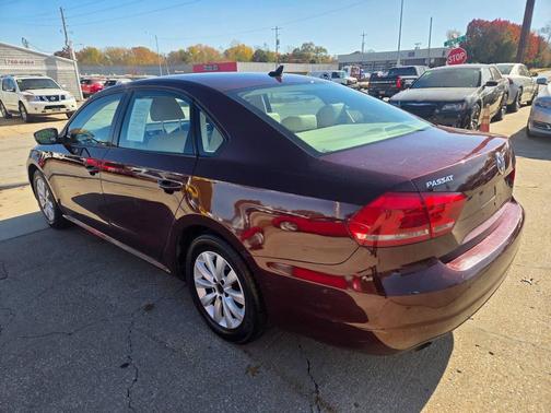 2013 Volkswagen Passat 2.5 SE