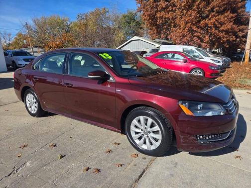 2013 Volkswagen Passat 2.5 SE