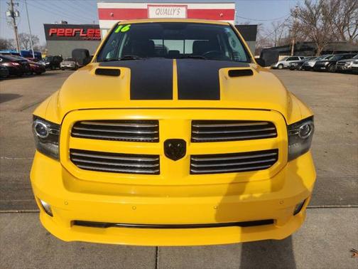 2016 RAM 1500 Sport