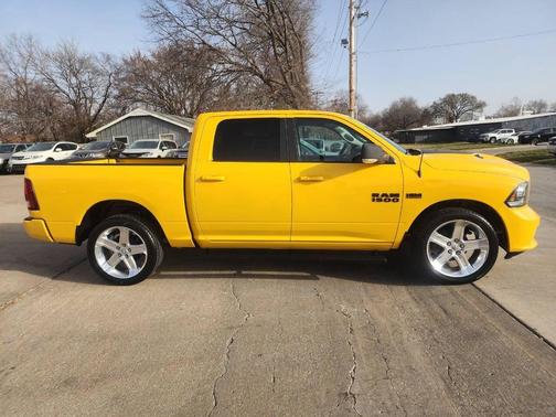 2016 RAM 1500 Sport