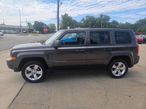 2016 Jeep Patriot Latitude