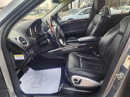 2012 Mercedes-Benz GL-Class GL 550 4MATIC AWD 4dr SUV