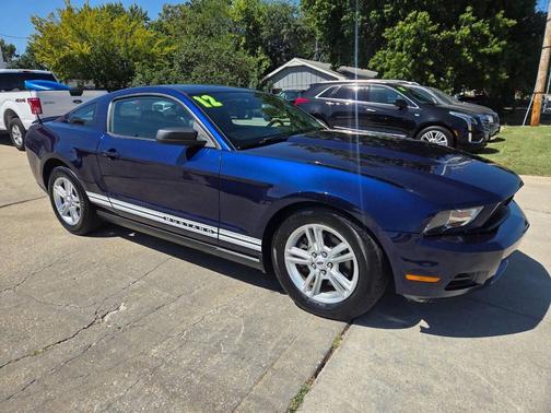 2012 Ford Mustang V6