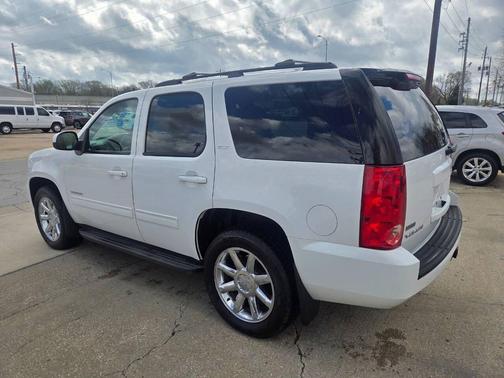 White 2012 GMC Yukon SLT