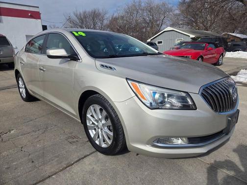 2014 Buick LaCrosse Base 4dr Sedan