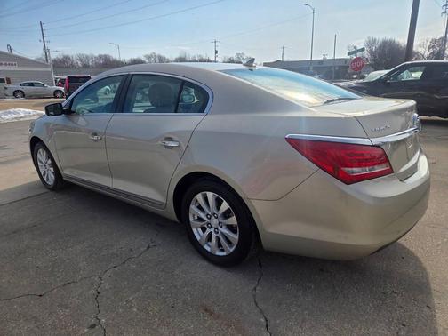 2014 Buick LaCrosse Base 4dr Sedan