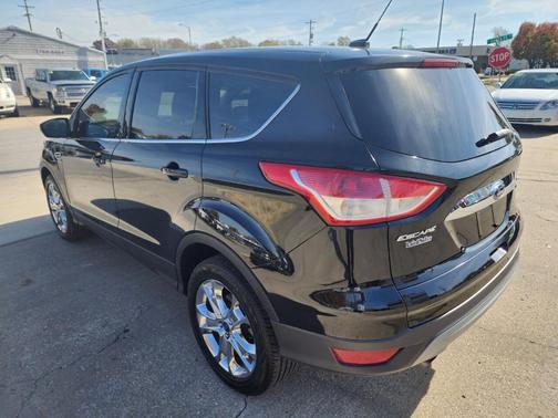 Photo 4 of 11 of 2013 Ford Escape SEL