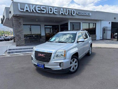 Quicksilver Metallic 2017 GMC Terrain SLE-2