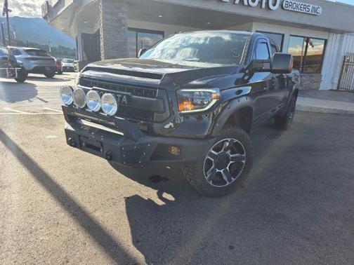 2015 Toyota Tundra SR5