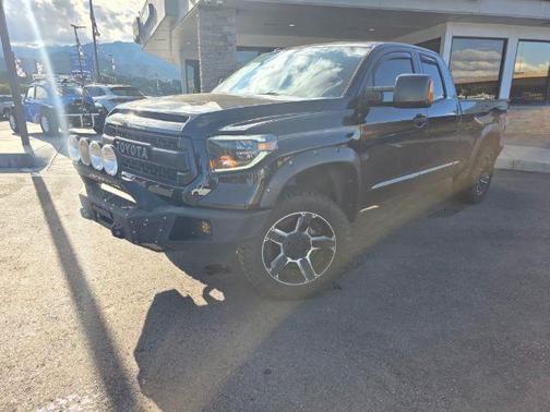 2015 Toyota Tundra SR5