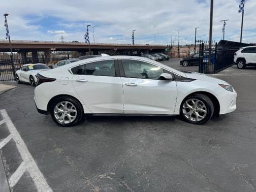 2017 Chevrolet Volt Premier
