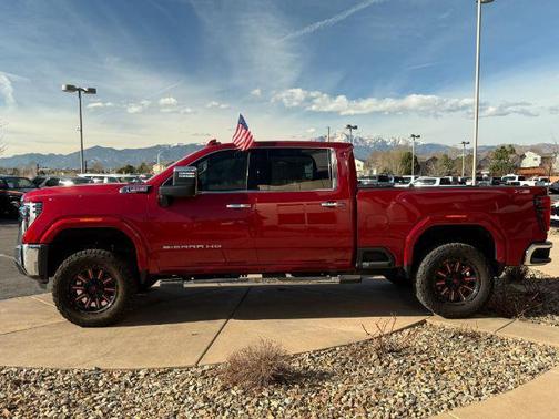 2024 GMC Sierra 2500 SLT