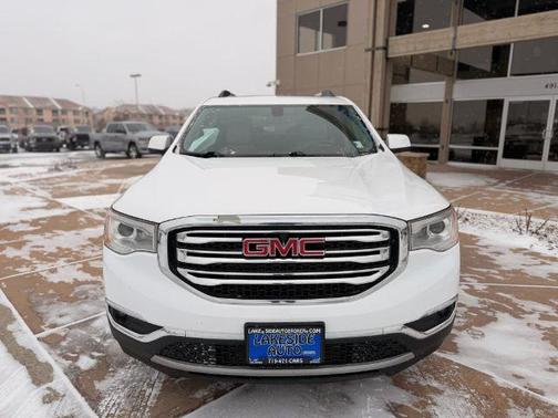 2017 GMC Acadia SLT-1