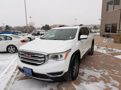 2017 GMC Acadia SLT-1