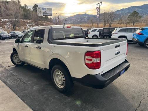 2022 Ford Maverick XL