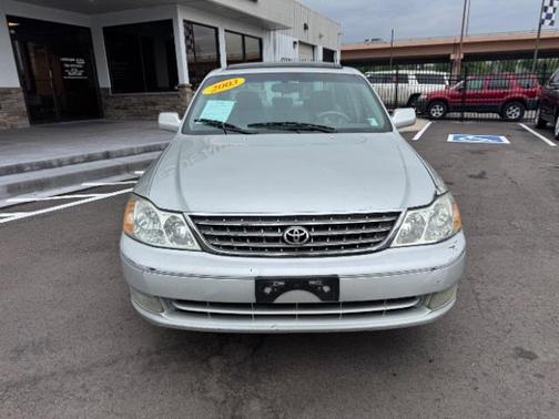 2003 Toyota Avalon XL