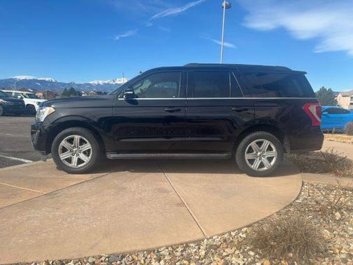 Black Metallic 2019 Ford Expedition XLT