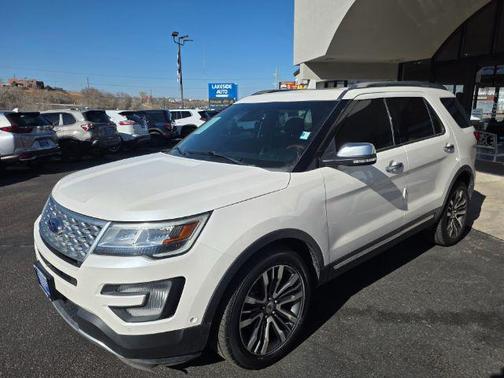 2016 Ford Explorer Platinum