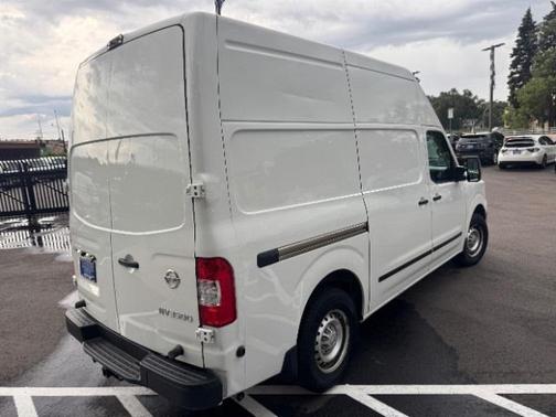 2020 Nissan NV Cargo NV3500 HD S V8