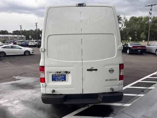 2020 Nissan NV Cargo NV3500 HD S V8